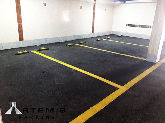 خط کشی پارکینگ خودرو