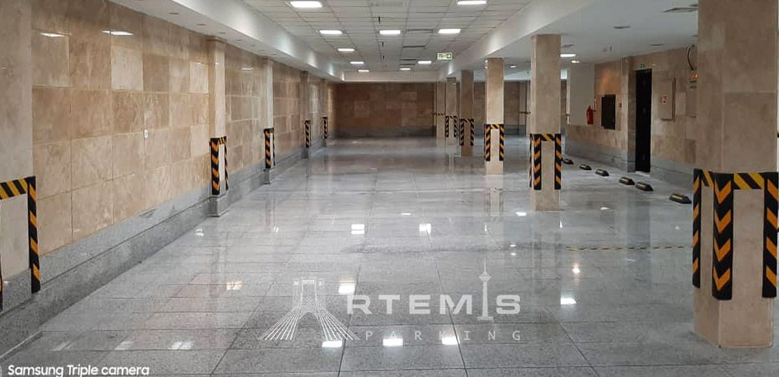 نصب ضربه گیر ستون پارکینگ نصب ضربه گیر ستون پارکینگ