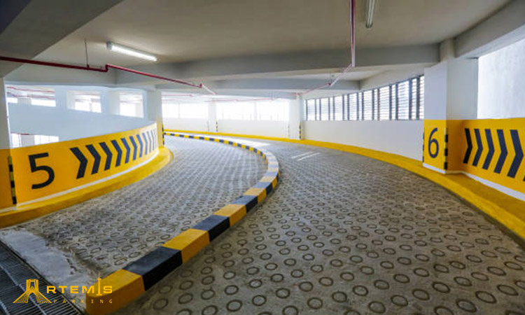 چرا رمپ پارکینگ لیز می شود؟